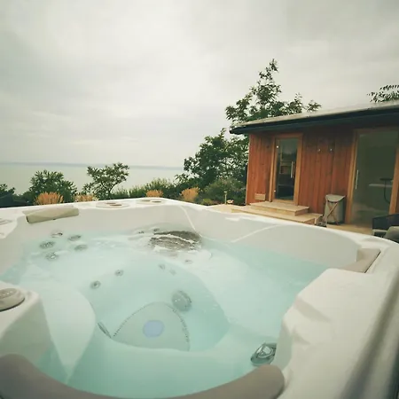 Villa Navagarden-panorama Rest And *