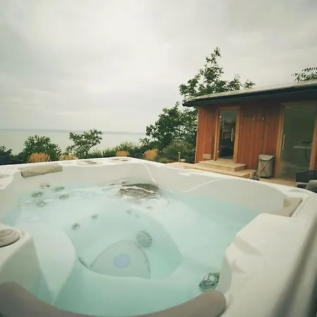 Navagarden-panorama Rest And Balatonkenese