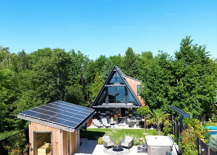 Vila Navagarden-panorama Rest And Balatonkenese